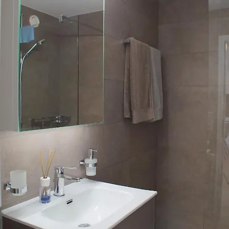 Cozy And Central For Up To 4 Guests, Ariana Apartment Crans-Montana