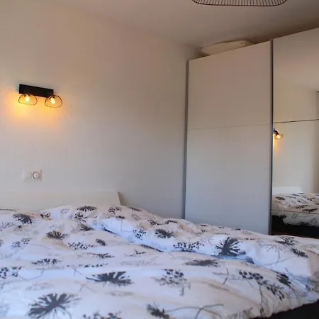 Cozy And Central For Up To 4 Guests, Ariana